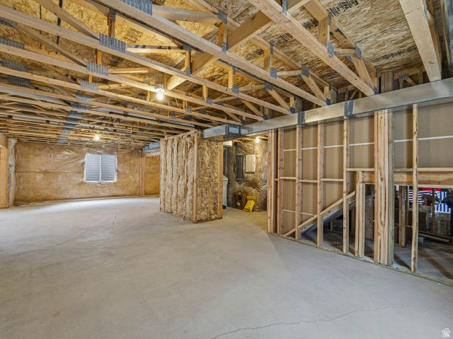 1950 W 900 N, Layton, UT 84041