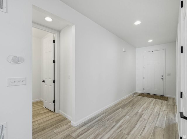 1950 W 900 N, Layton, UT 84041