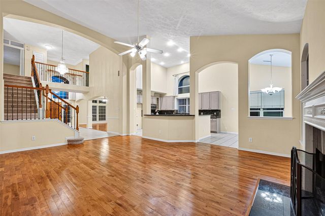 4907 Elmwood Court, Baytown, TX 77521