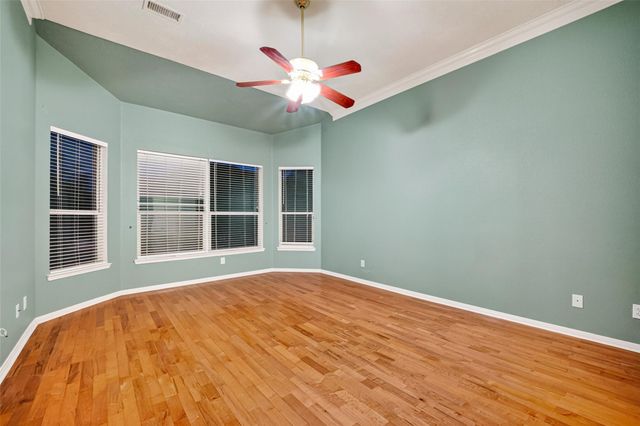4907 Elmwood Court, Baytown, TX 77521