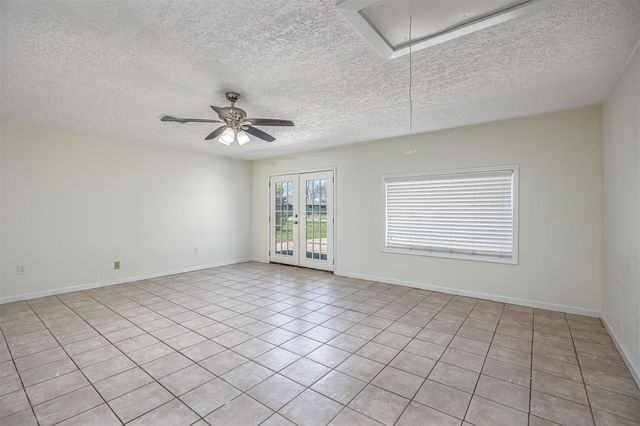 109 Staples Drive, Baytown, TX 77523