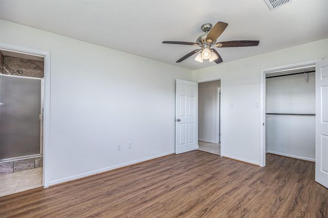 109 Staples Drive, Baytown, TX 77523