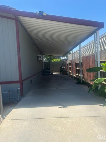 1301 Taft Highway 22, Bakersfield, CA 93307