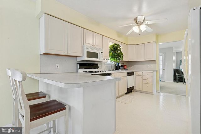 315 BRADFORD LN, Lansdale, PA 19446