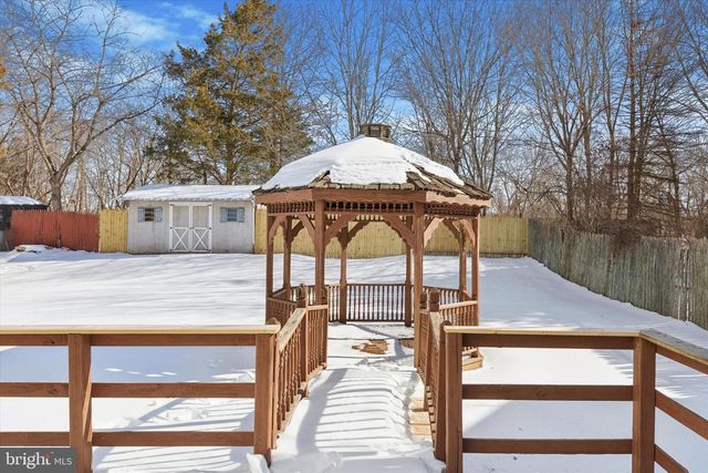 315 BRADFORD LN, Lansdale, PA 19446