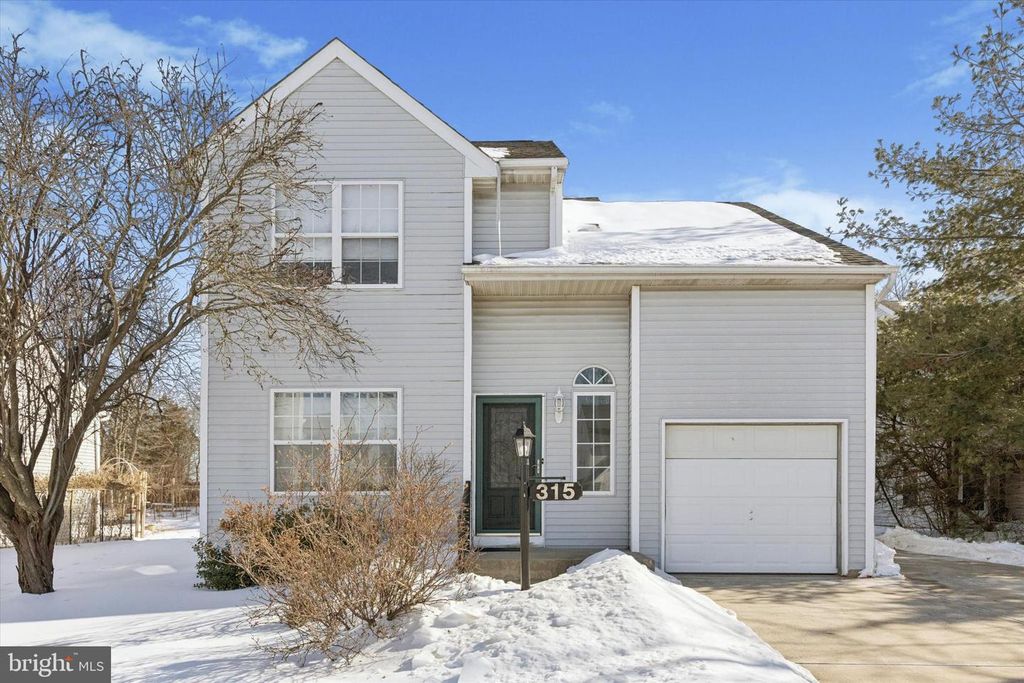 315 BRADFORD LN, Lansdale, PA 19446