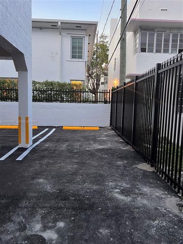 1033 Lenox Ave 309, Miami Beach, FL 33139