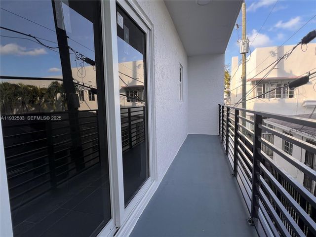 1033 Lenox Ave 309, Miami Beach, FL 33139