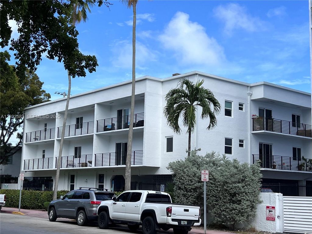 1033 Lenox Ave 309, Miami Beach, FL 33139