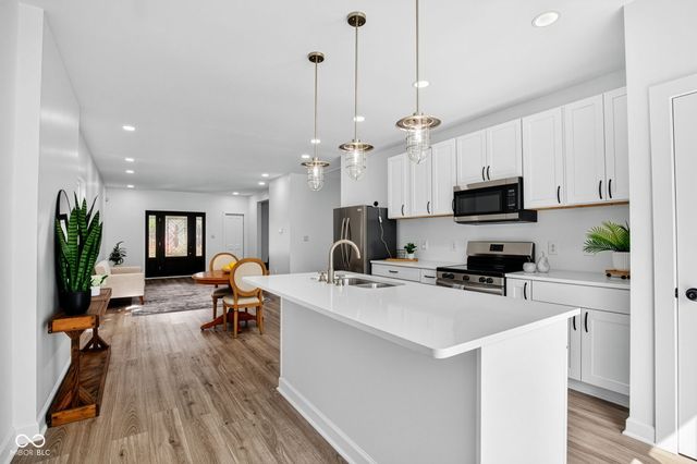 213 S State Avenue, Indianapolis, IN 46201