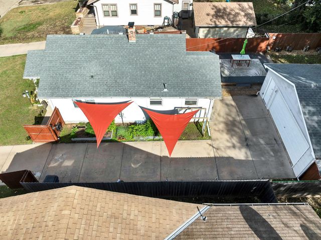 926 N Holyoke, Wichita, KS 67208