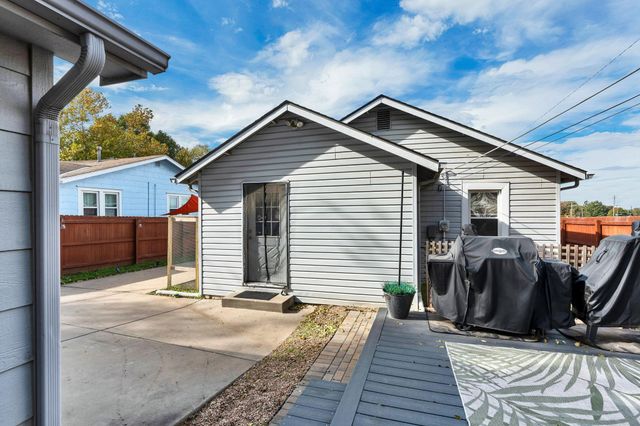 926 N Holyoke, Wichita, KS 67208