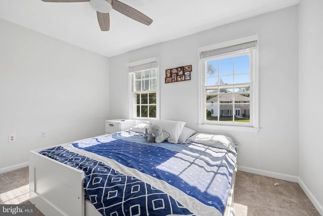 1416 ROSEWOOD HILL DR, Vienna, VA 22182