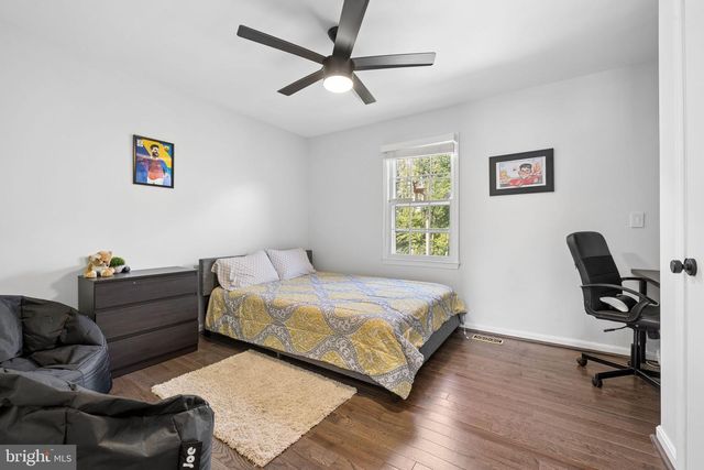 1416 ROSEWOOD HILL DR, Vienna, VA 22182