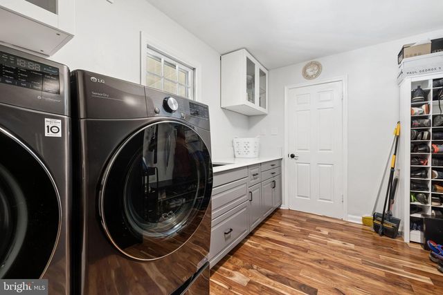 1416 ROSEWOOD HILL DR, Vienna, VA 22182