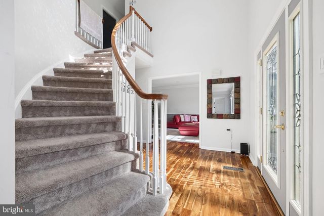 1416 ROSEWOOD HILL DR, Vienna, VA 22182