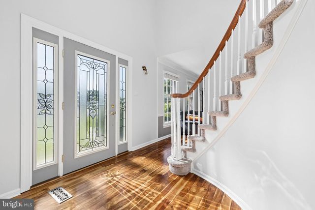 1416 ROSEWOOD HILL DR, Vienna, VA 22182