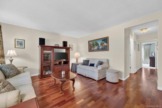 47 Millholland Drive W, Fishkill, NY 12524