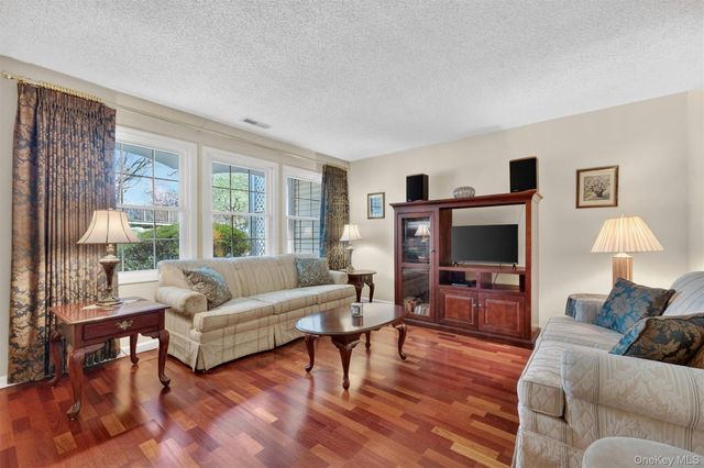 47 Millholland Drive W, Fishkill, NY 12524