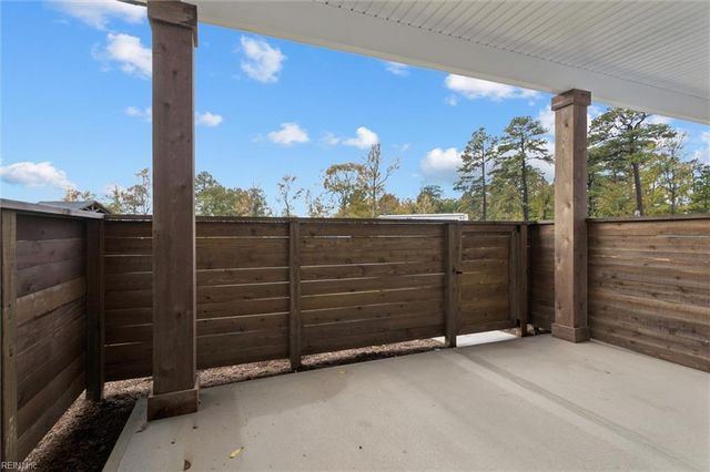 2002 Ashworth WAY, Suffolk, VA 23435