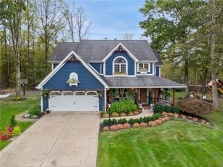 402 Ashwood Court, Unity Twp, PA 15601