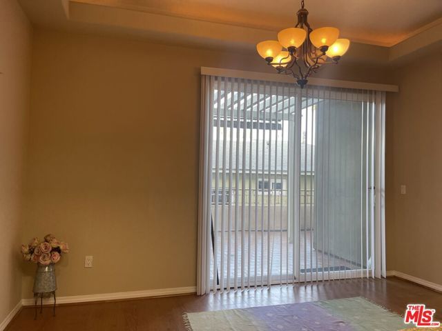 904 E Windsor Road 103, Glendale, CA 91205