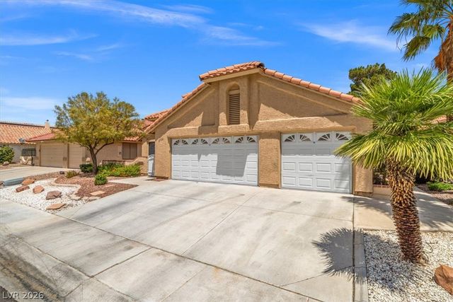 2720 Brookstone Court, Las Vegas, NV 89117