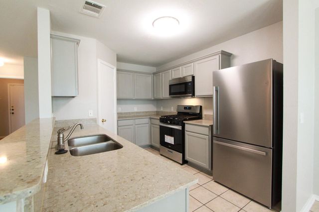 11712 Morning View DR, Del Valle, TX 78617