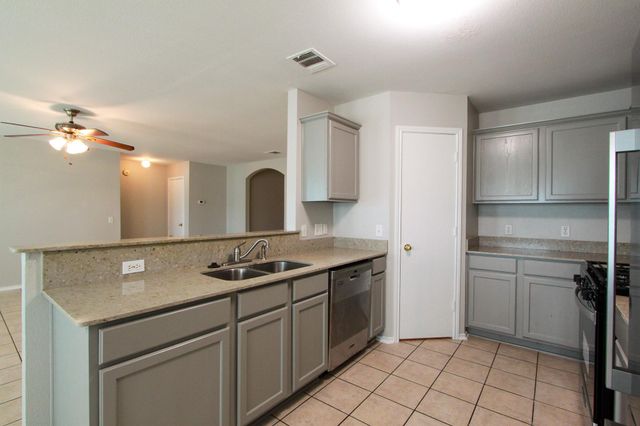 11712 Morning View DR, Del Valle, TX 78617