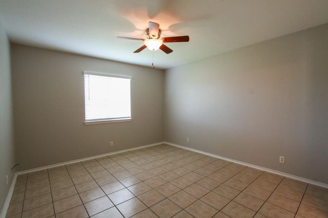 11712 Morning View DR, Del Valle, TX 78617