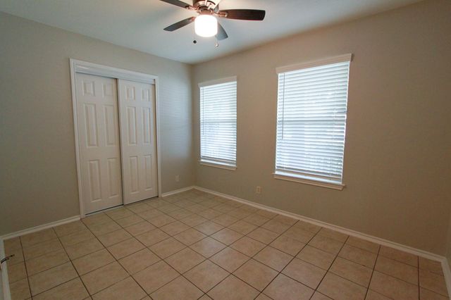 11712 Morning View DR, Del Valle, TX 78617