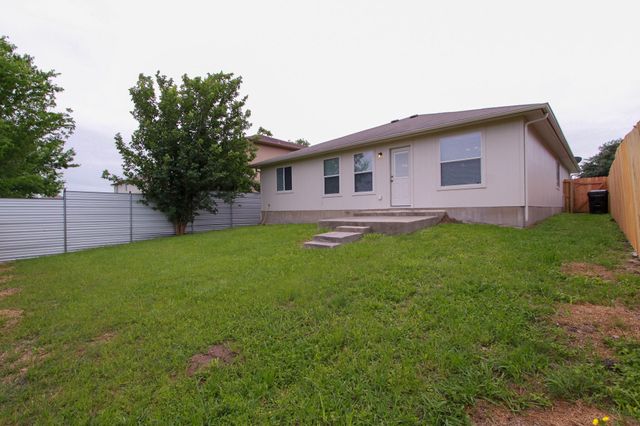11712 Morning View DR, Del Valle, TX 78617