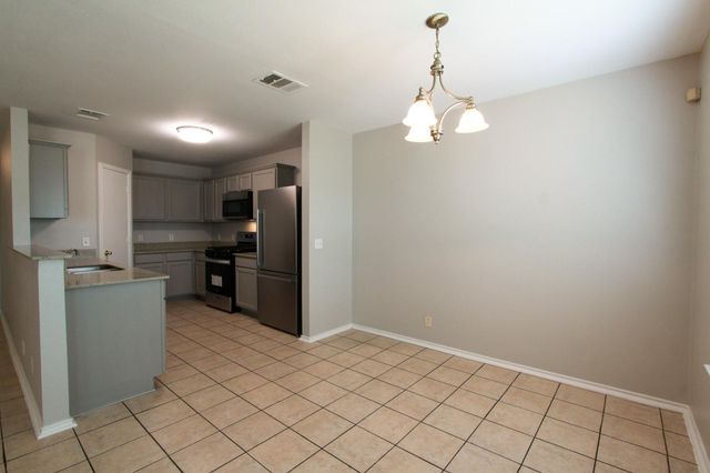 11712 Morning View DR, Del Valle, TX 78617