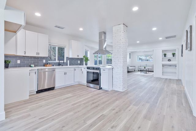 2531 E Mckenzie Avenue, Fresno, CA 93701