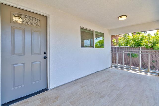 2531 E Mckenzie Avenue, Fresno, CA 93701