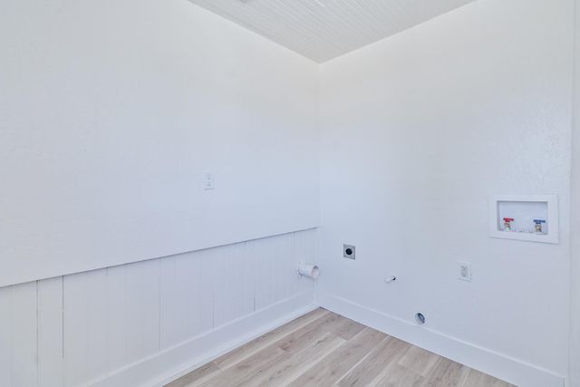 2531 E Mckenzie Avenue, Fresno, CA 93701
