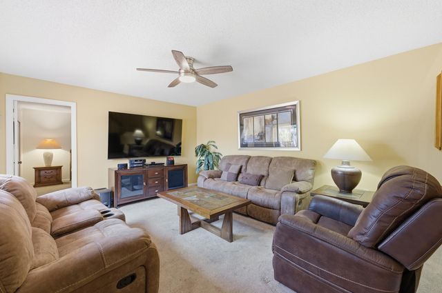 1104 11th, Greenacres, FL 33463