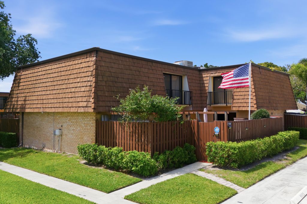 1104 11th, Greenacres, FL 33463