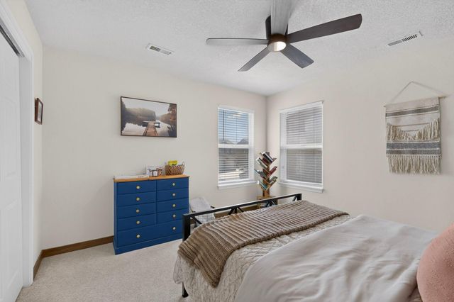 2425 Camino Seville SE, Rio Rancho, NM 87124