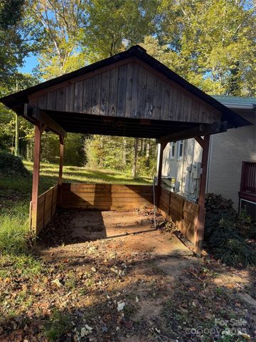 1470 Requa Road, Cherryville, NC 28021