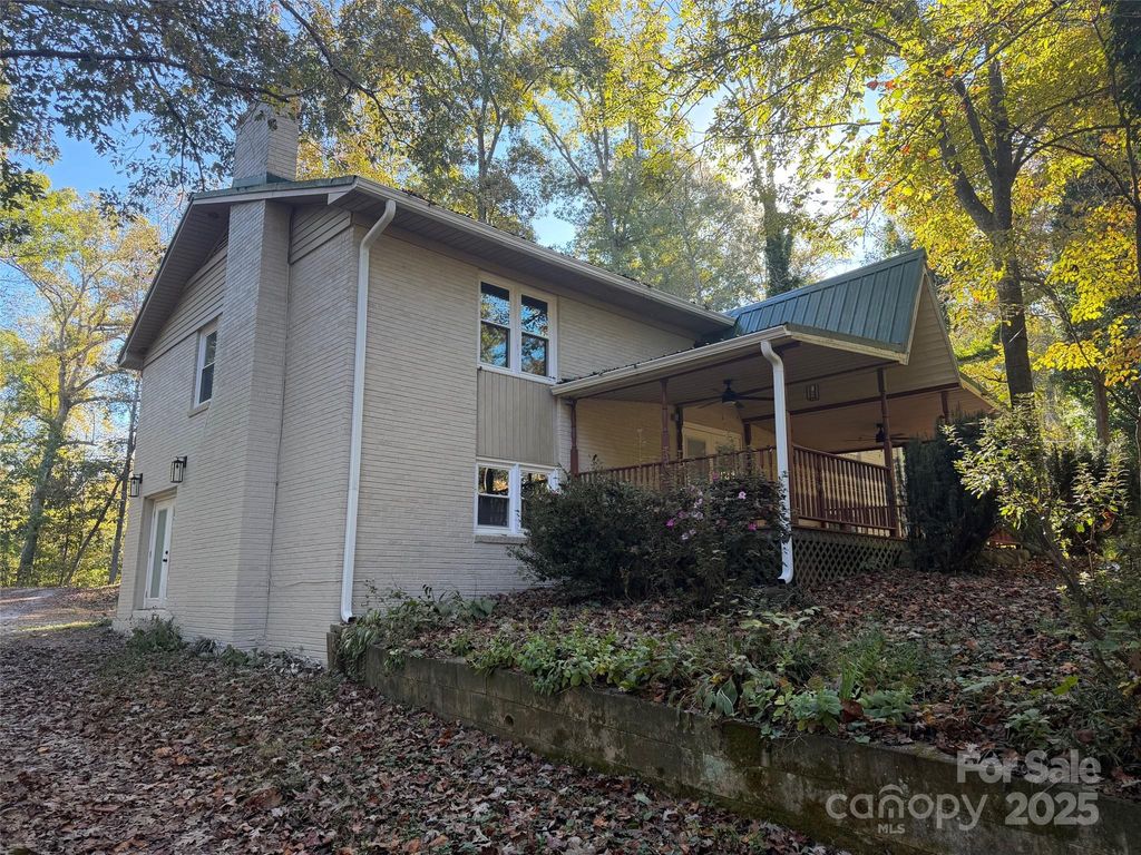 1470 Requa Road, Cherryville, NC 28021