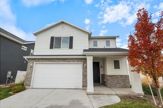 1546 W. PARKVIEW DR, Syracuse, UT 84075