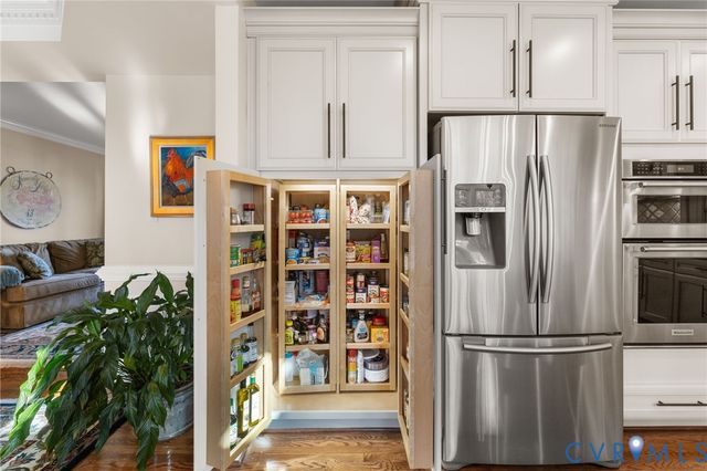 12352 Stanwood Ct, Glen Allen, VA 23059