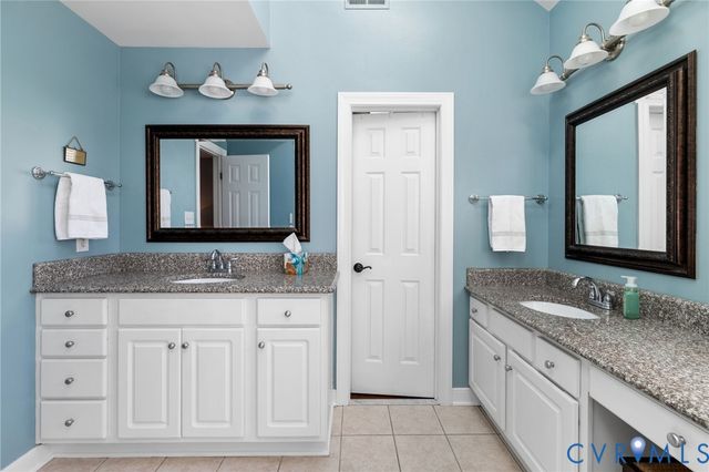 12352 Stanwood Ct, Glen Allen, VA 23059