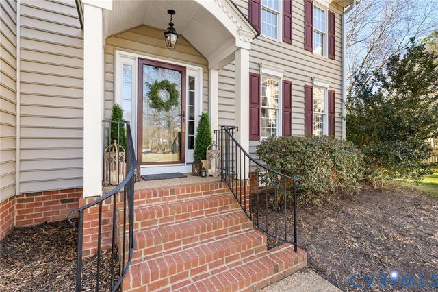 12352 Stanwood Ct, Glen Allen, VA 23059