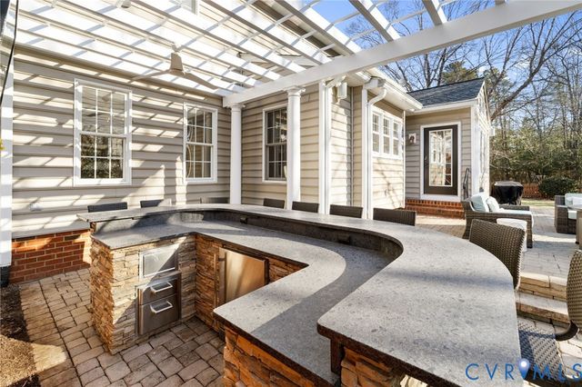 12352 Stanwood Ct, Glen Allen, VA 23059