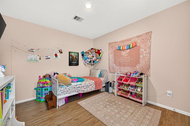 724 Larkspur Shadow Drive, Magnolia, TX 77354