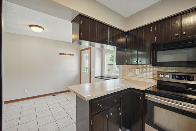 1118 NW Linden Street, Ankeny, IA 50023