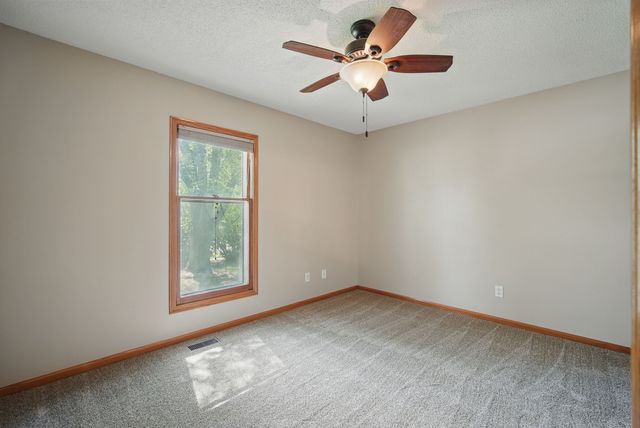 1118 NW Linden Street, Ankeny, IA 50023