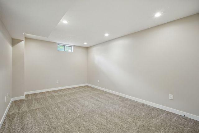 1118 NW Linden Street, Ankeny, IA 50023